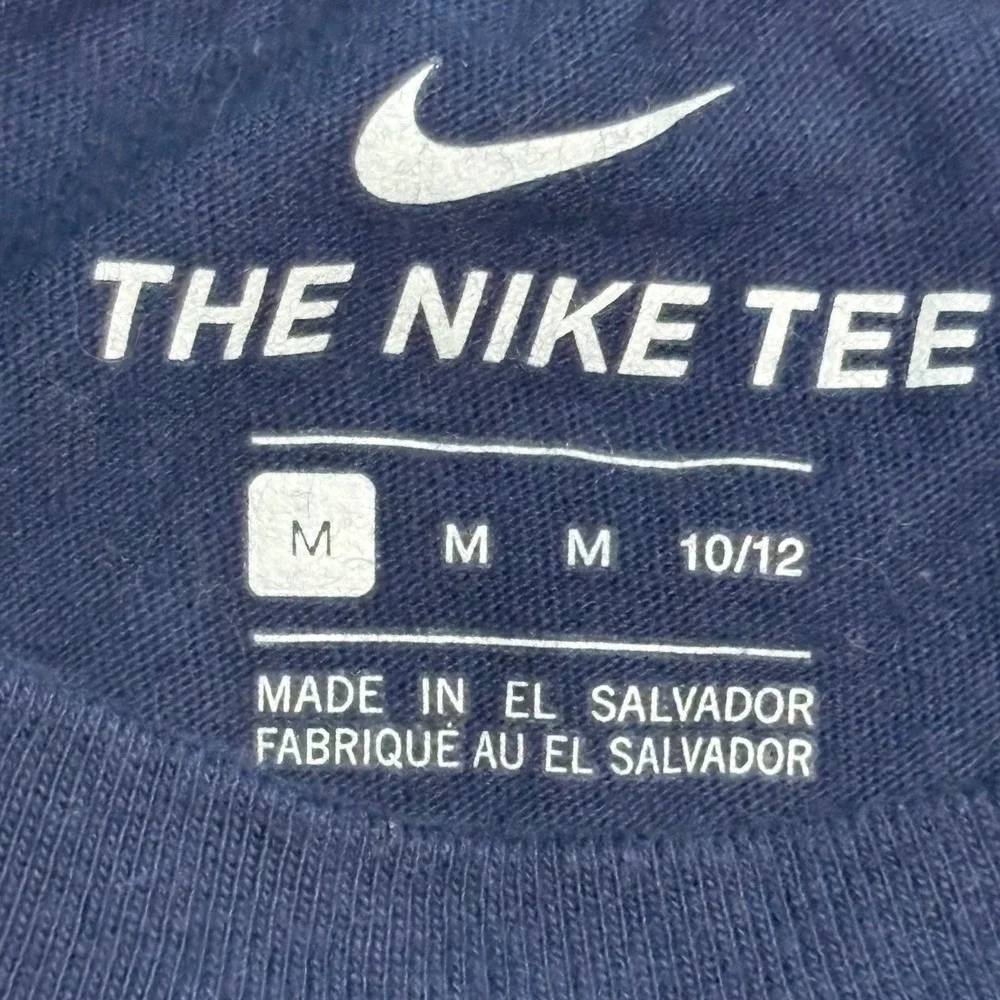 Yankee Stadium NY Nike T-Shirt Kids Medium 10/12 Navy Blue Graphic Tee Unisex
